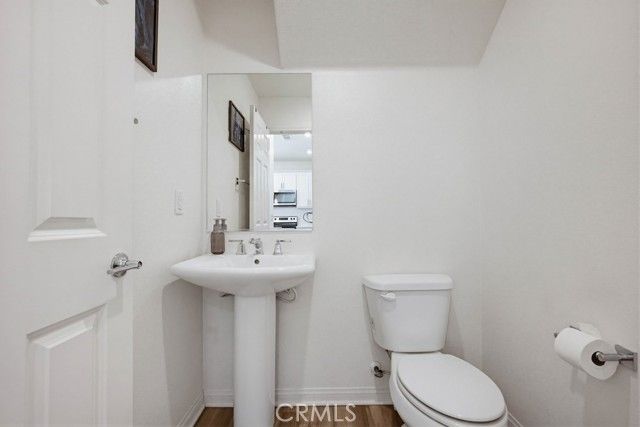 950 Helena Ridge, Lake Elsinore, CA 92530