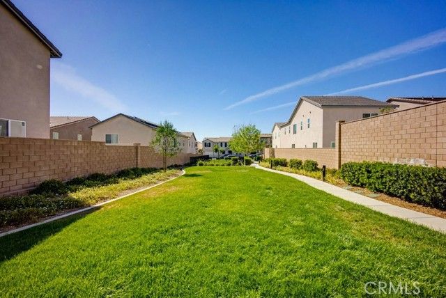 950 Helena Ridge, Lake Elsinore, CA 92530