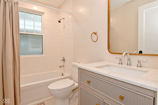 3928 N Kenwood Avenue, Indianapolis, IN 46208