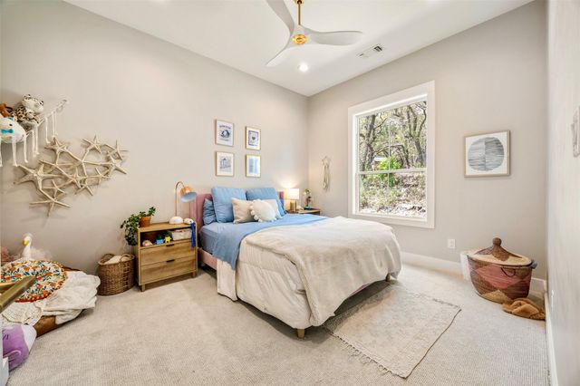 540 Casey LN, Wimberley, TX 78676