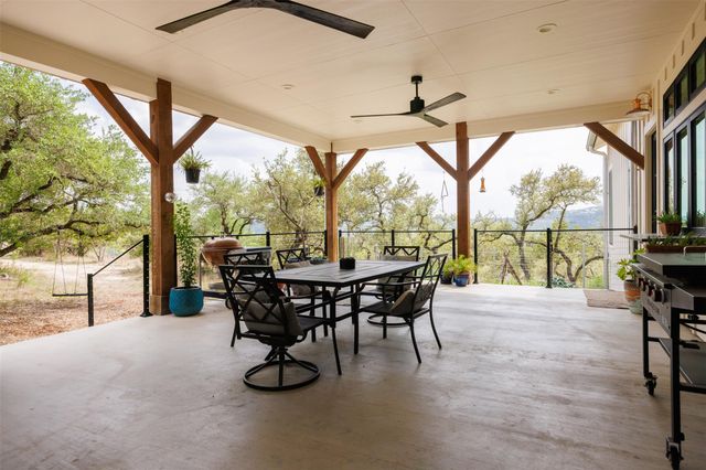 540 Casey LN, Wimberley, TX 78676
