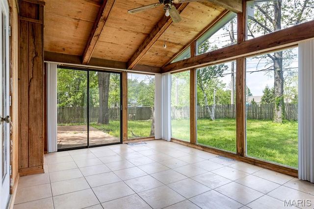 119 Bellechasse Drive, Chesterfield, MO 63017