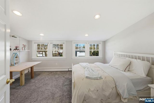 12 Chestnut Street, Cresskill, NJ 07626