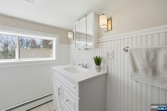 12 Chestnut Street, Cresskill, NJ 07626