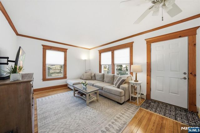12 Chestnut Street, Cresskill, NJ 07626