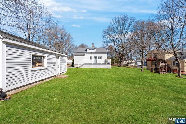 12 Chestnut Street, Cresskill, NJ 07626