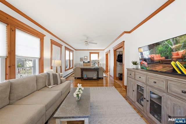 12 Chestnut Street, Cresskill, NJ 07626