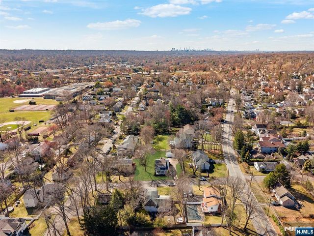 12 Chestnut Street, Cresskill, NJ 07626
