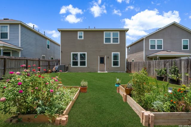 7316 LITTLEFOOT LN, San Antonio, TX 78253