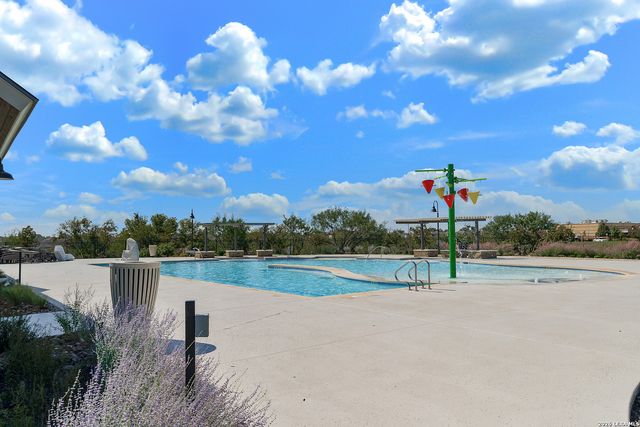 7316 LITTLEFOOT LN, San Antonio, TX 78253