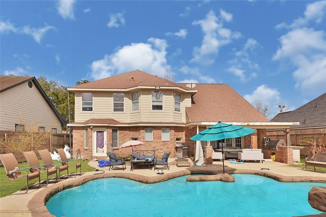 6613 Whitton Drive, Houston, TX 77085