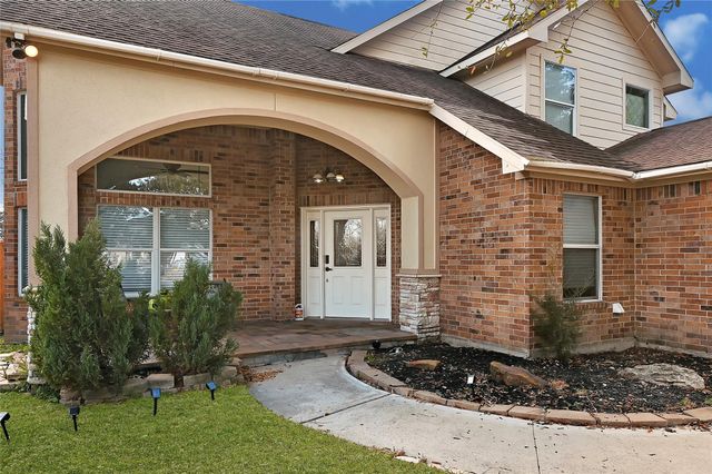 6613 Whitton Drive, Houston, TX 77085