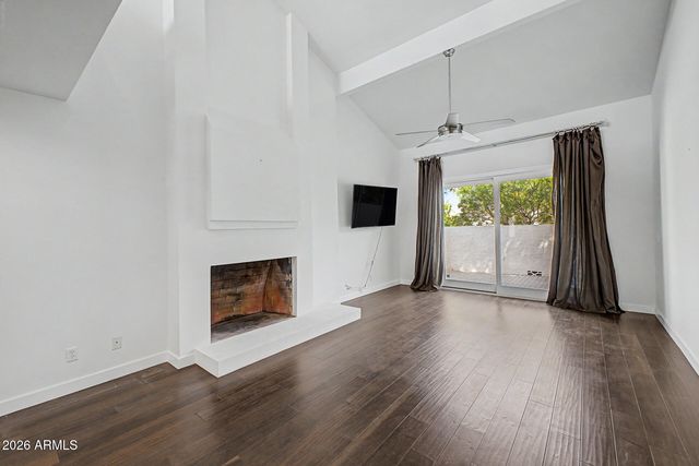 4446 E CAMELBACK Road 104, Phoenix, AZ 85018