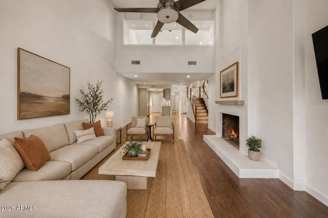 4446 E CAMELBACK Road 104, Phoenix, AZ 85018