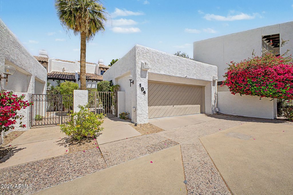 4446 E CAMELBACK Road 104, Phoenix, AZ 85018