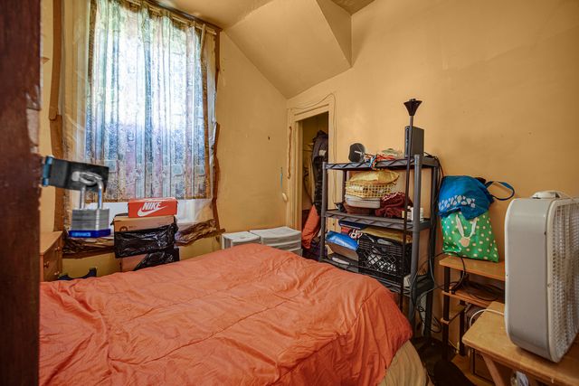 3515 W Cermak Road, Chicago, IL 60623