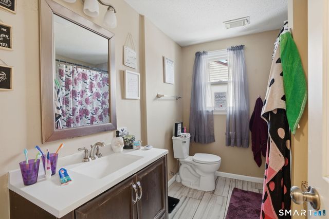 159 Rhodes Street, New Britain, CT 06051