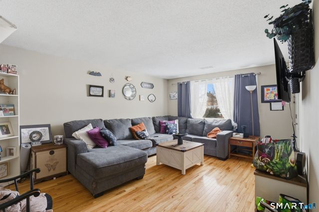 159 Rhodes Street, New Britain, CT 06051