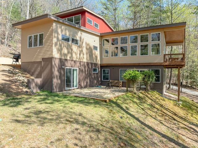 40 Pond Path, Ellijay, GA 30536