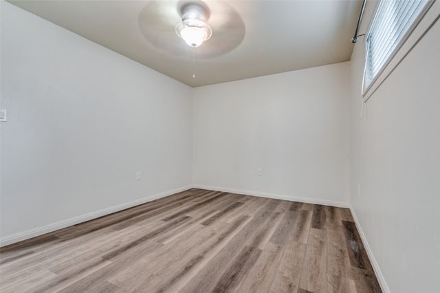 428 N Dallas Avenue, Lancaster, TX 75146