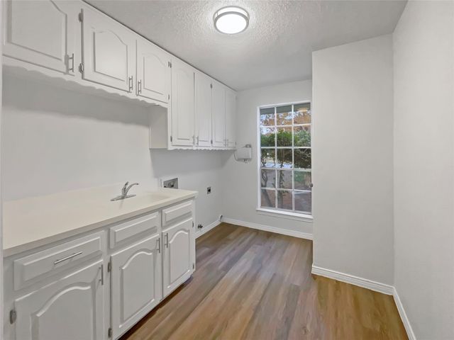 203 Westpark Drive S, Mckinney, TX 75072