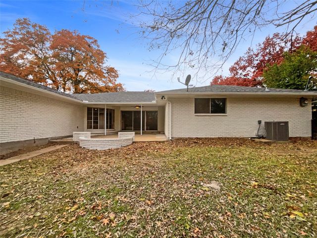 203 Westpark Drive S, Mckinney, TX 75072