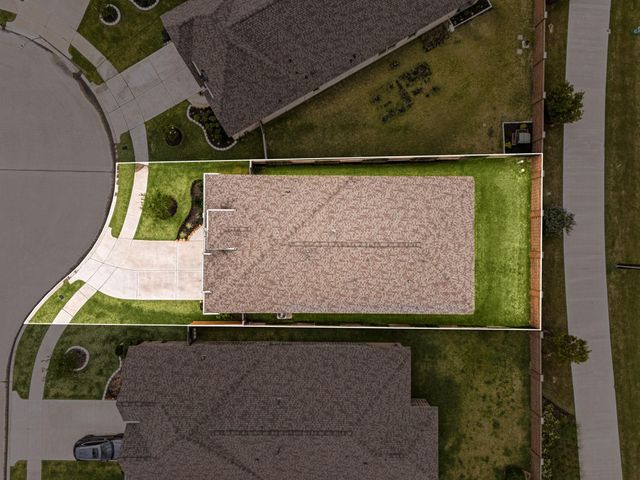 8711 Harbor Pines Drive, Cypress, TX 77433
