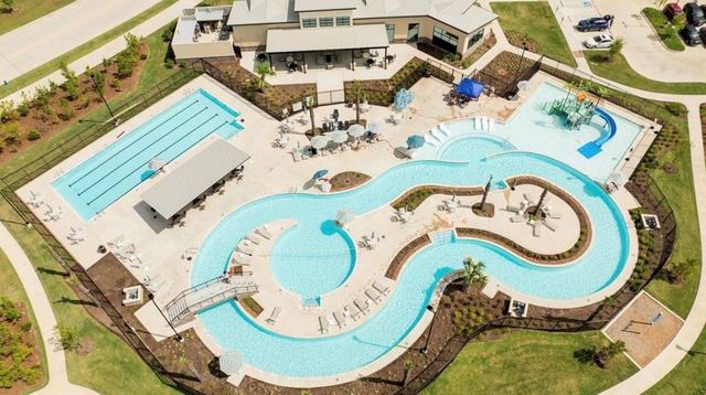 8711 Harbor Pines Drive, Cypress, TX 77433
