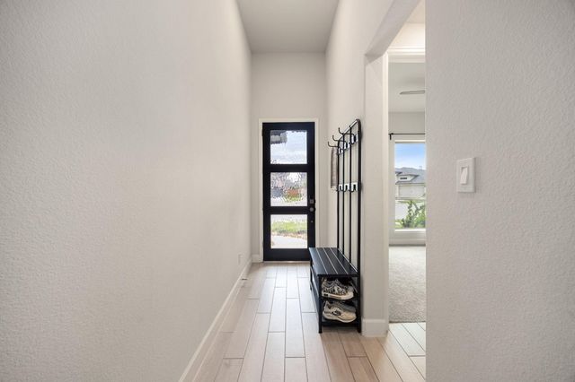 8711 Harbor Pines Drive, Cypress, TX 77433