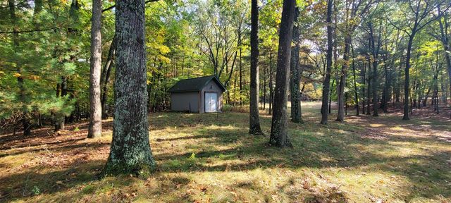 5921 W Longbridge Road, Pentwater, MI 49449