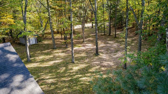 5921 W Longbridge Road, Pentwater, MI 49449