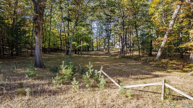 5921 W Longbridge Road, Pentwater, MI 49449