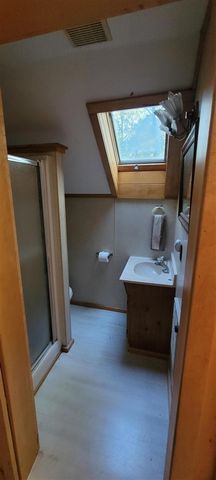 5921 W Longbridge Road, Pentwater, MI 49449