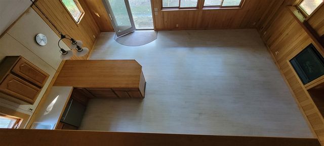 5921 W Longbridge Road, Pentwater, MI 49449