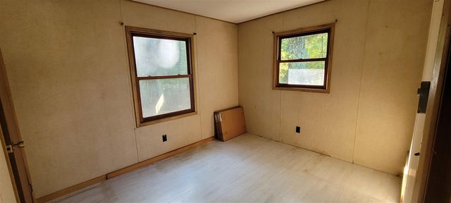 5921 W Longbridge Road, Pentwater, MI 49449