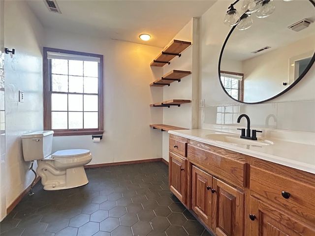 3164 Katherine Avenue, Fayetteville, AR 72703