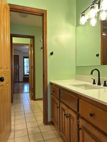 3164 Katherine Avenue, Fayetteville, AR 72703