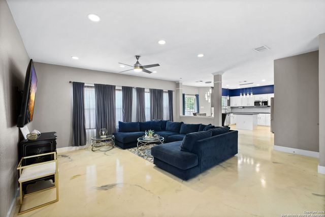 21118 Carmel Hills, San Antonio, TX 78259