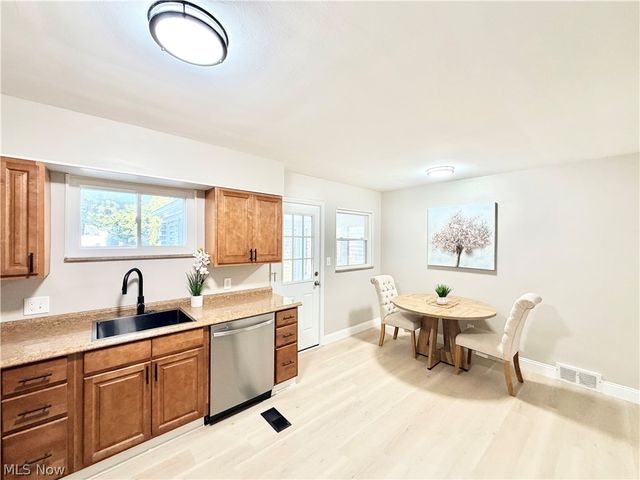 4289 Ardmore Road, South Euclid, OH 44121