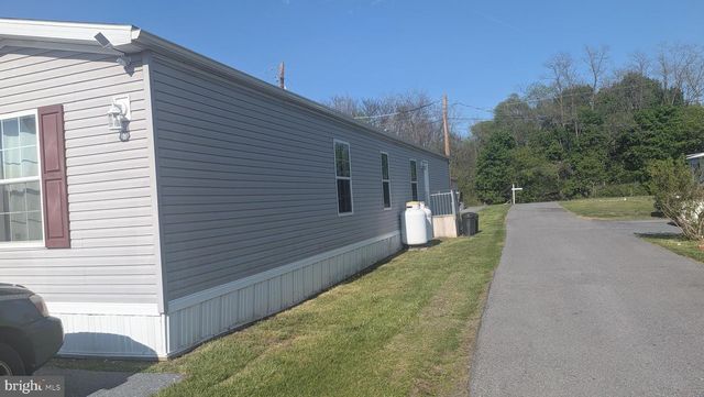 870 PINTAIL DR, Newport, PA 17074