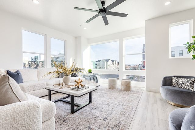 11082 S LAKE RUN RD, South Jordan, UT 84009