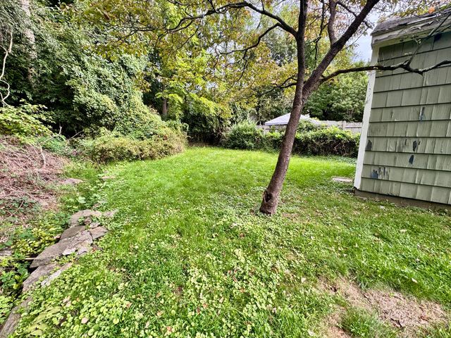 633 Black Rock Turnpike, Fairfield, CT 06825