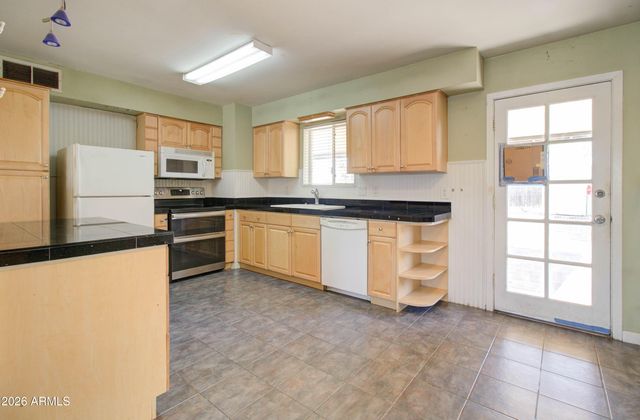 1312 W 15th Street, Tempe, AZ 85281