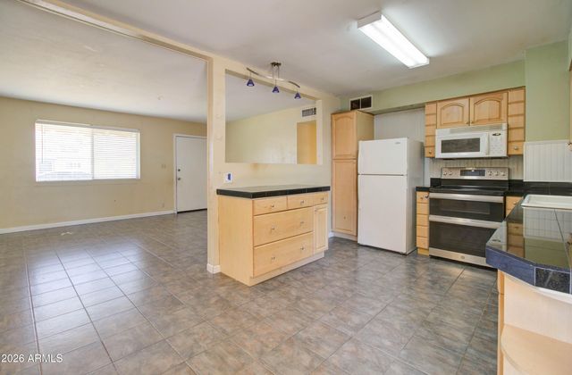 1312 W 15th Street, Tempe, AZ 85281