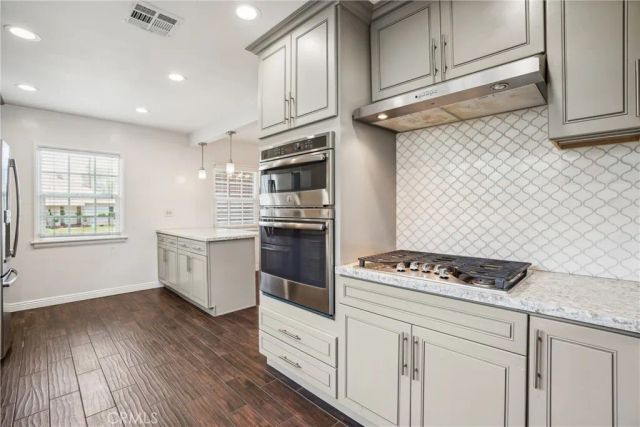 3816 S Victoria Avenue, Los Angeles, CA 90008