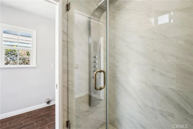 3816 S Victoria Avenue, Los Angeles, CA 90008