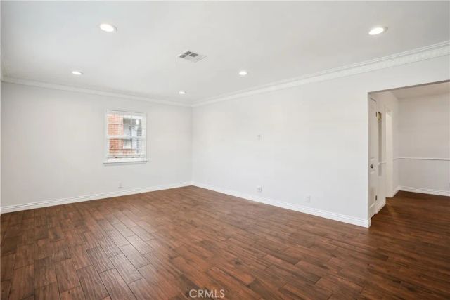 3816 S Victoria Avenue, Los Angeles, CA 90008