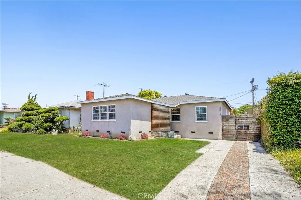 3816 S Victoria Avenue, Los Angeles, CA 90008