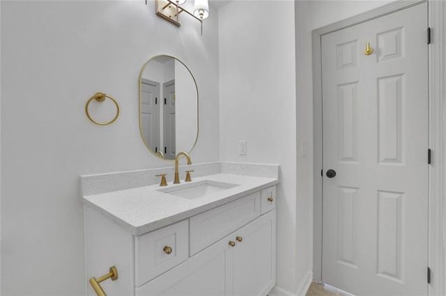 1412 Winterberry Ridge Circle, Woodstock, GA 30189