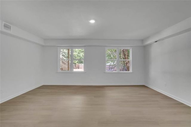 1412 Winterberry Ridge Circle, Woodstock, GA 30189